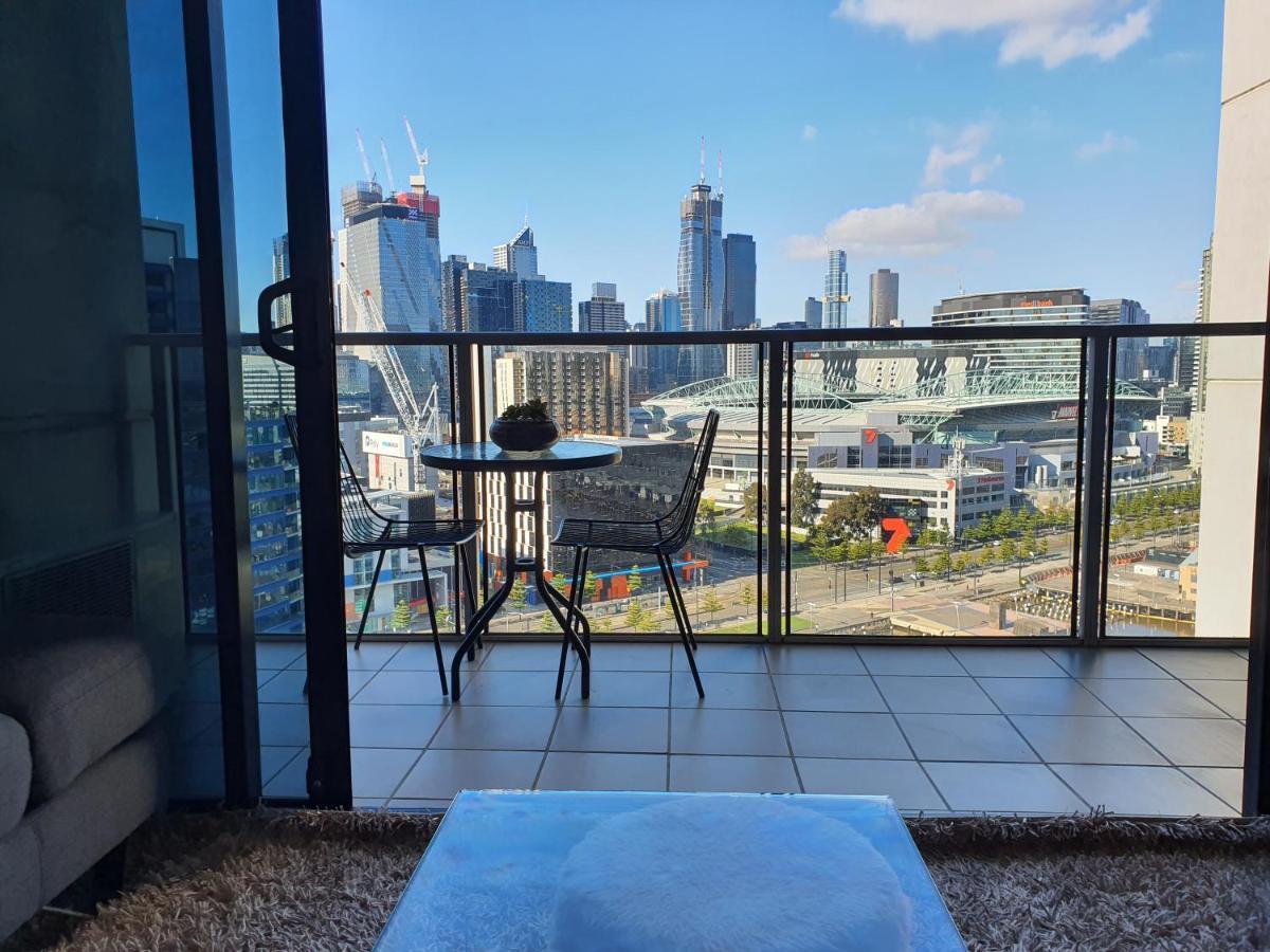 Harbour Escape Apartments Docklands Melbourne Exterior foto